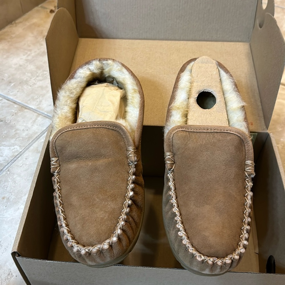 New LL Bean wicked good slipper Venetian 8 M